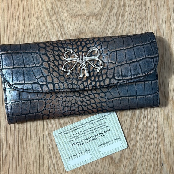 Croc snake style wallet not sure of authenticity - Picture 10 of 13